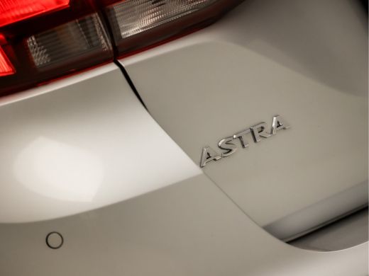 Opel Astra Sports Tourer 1.4 Sport 146Pk Automaat (APPLE CARPLAY, NAVIGATIE, CLIMATE, CAMERA, SPORTSTOELEN, ... ActivLease financial lease