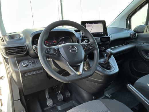 Opel Combo 1.5D 102 PK Standaard / L2H1 / 1E EIG. / AIRCO / CRUISE / NAVI / CAMERA / BLUETOOTH ActivLease financial lease