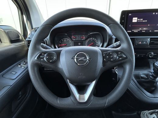 Opel Combo 1.5D 102 PK Standaard / L2H1 / 1E EIG. / AIRCO / CRUISE / NAVI / CAMERA / BLUETOOTH ActivLease financial lease