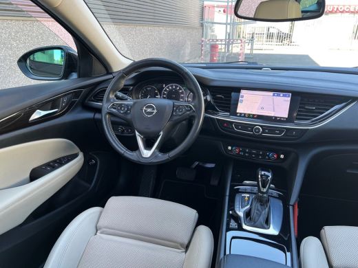 Opel Insignia Sports Tourer 2.0T /200pk/Automaat/Pano-dak/Matrix-Led/Trekhaak/Leder/Virtual ActivLease financial lease