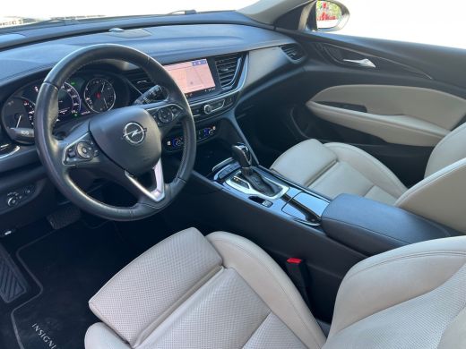 Opel Insignia Sports Tourer 2.0T /200pk/Automaat/Pano-dak/Matrix-Led/Trekhaak/Leder/Virtual ActivLease financial lease