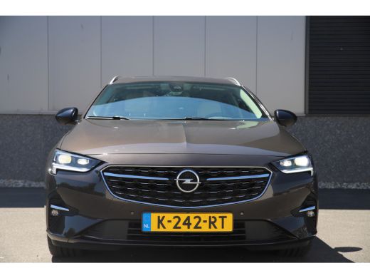 Opel Insignia Sports Tourer 2.0T /200pk/Automaat/Pano-dak/Matrix-Led/Trekhaak/Leder/Virtual ActivLease financial lease