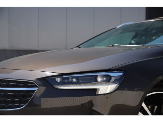 Opel Insignia Sports Tourer 2.0T /200pk/Automaat/Pano-dak/Matrix-Led/Trekhaak/Leder/Virtual ActivLease financial lease