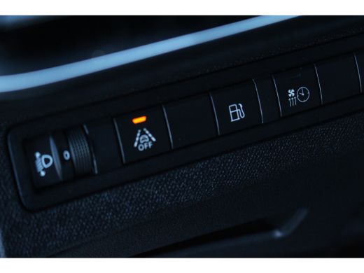 Peugeot 3008 1.6 HYbrid 225 Allure Pack Business | Camera | Cruise | Keyless | Dodehoek | Navi | Carplay | | C... ActivLease financial lease