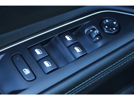Peugeot 3008 1.6 HYbrid 225 Allure Pack Business | Camera | Cruise | Keyless | Dodehoek | Navi | Carplay | | C... ActivLease financial lease