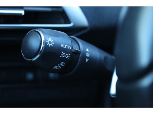 Peugeot 3008 1.6 HYbrid 225 Allure Pack Business | Camera | Cruise | Keyless | Dodehoek | Navi | Carplay | | C... ActivLease financial lease