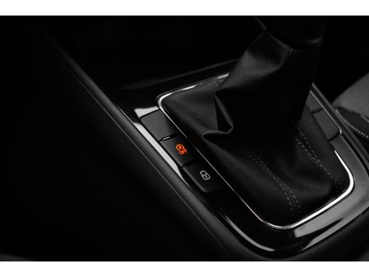 Skoda Fabia Selection Inclusief €3000,- inruilvoordeel | Airconditioning | Cruise control met speedlimiter | ... ActivLease financial lease