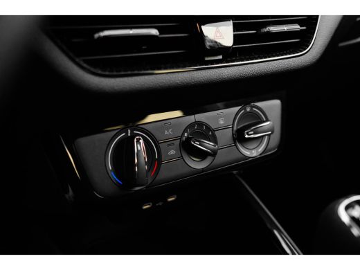 Skoda Fabia Selection Inclusief €3000,- inruilvoordeel | Airconditioning | Cruise control met speedlimiter | ... ActivLease financial lease