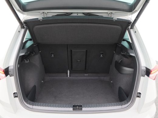 Skoda Karoq 1.0 TSi 110 Pk Business Edition | Navigatie | Trekhaak | 16 Inch | Climate Controle | Elektrische... ActivLease financial lease
