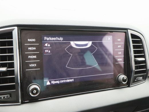 Skoda Karoq 1.0 TSi 110 Pk Business Edition | Navigatie | Trekhaak | 16 Inch | Climate Controle | Elektrische... ActivLease financial lease