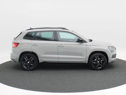 Skoda Karoq 1.5 TSi 150 Pk Automaat Sportline Business | Adaptive Cruise | Climate Control | Panoramadak | St... ActivLease financial lease