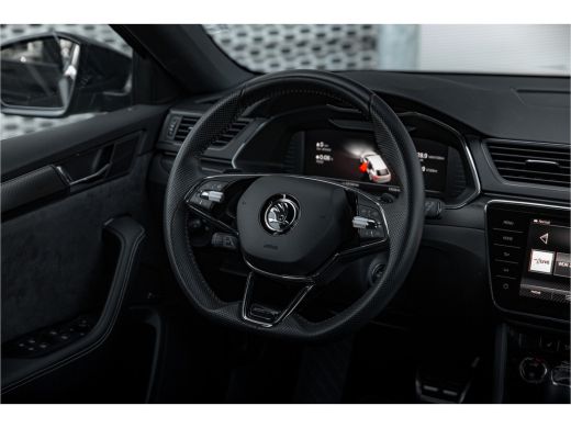 Skoda Superb Combi 1.4 TSI iV 218 pk Sportline Business | Adapt. Cruise | Camera | Navigatie | Stoel- Stuurver... ActivLease financial lease