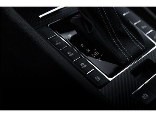 Skoda Superb Combi 1.4 TSI iV 218 pk Sportline Business | Adapt. Cruise | Camera | Navigatie | Stoel- Stuurver... ActivLease financial lease