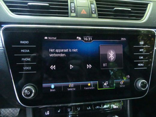 Skoda Superb Combi 1.4 TSI iV 218PK Business Edition Plus | ADAPTIVE CRUISE | ELEKTRISCHE ACHTERKLEP | STOELVE... ActivLease financial lease