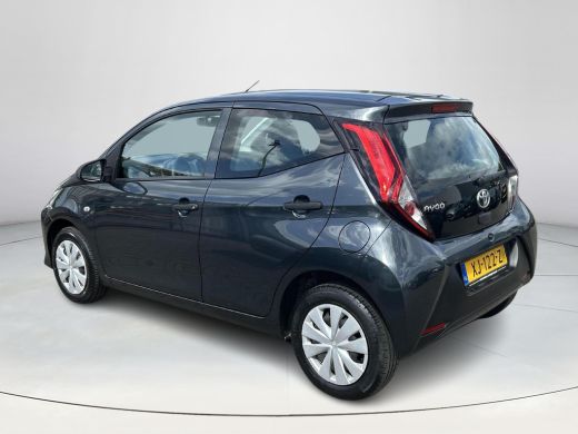 Toyota Aygo 1.0 VVT-i x-fun ActivLease financial lease