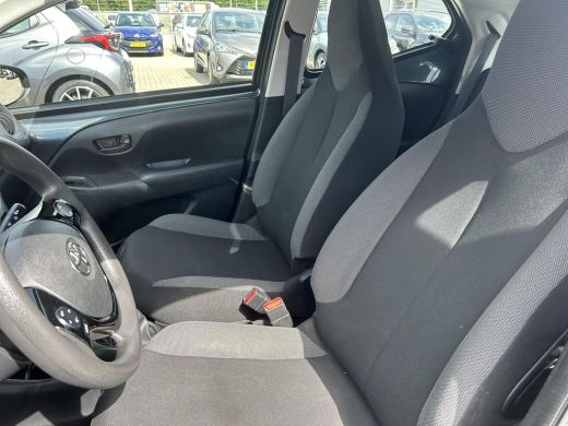 Toyota Aygo 1.0 VVT-i x-fun ActivLease financial lease