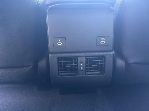 Toyota bZ4X Dynamic 71 kWh **NIEUWE AUTO/ PANORAMADAK/ DIRECT LEVERBAAR** ActivLease financial lease