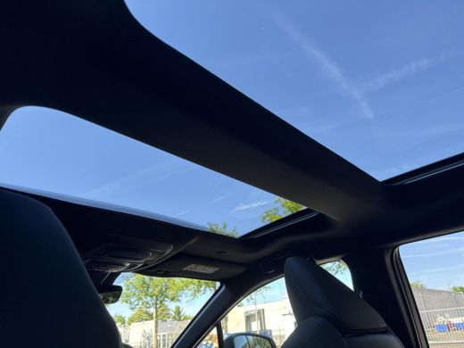 Toyota bZ4X Dynamic 71 kWh **NIEUWE AUTO/ PANORAMADAK/ DIRECT LEVERBAAR** ActivLease financial lease