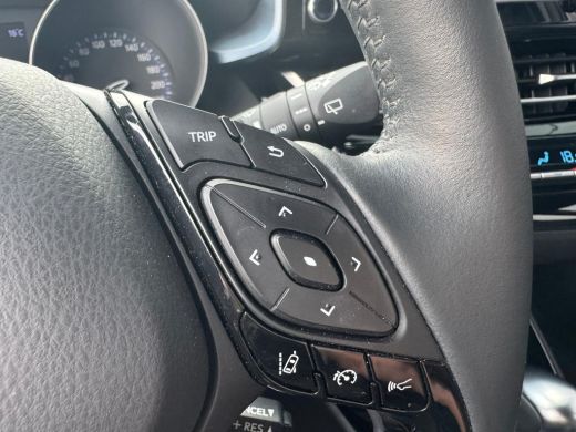 Toyota C-HR 2.0 Hybrid Business Plus 152 pk | Achteruitrijcamera | Apple Carpl./Android Auto | Audio installa... ActivLease financial lease