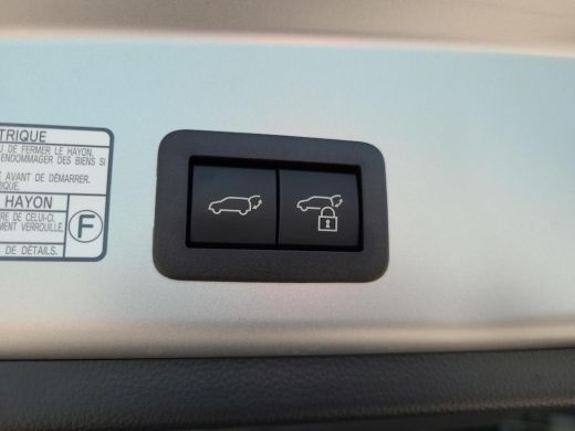 Toyota Corolla Cross Hybrid 140 Style + Premium Pack I | Elektr. klep | Blindspot | Apple CarPlay | Rijklaarprijs incl... ActivLease financial lease
