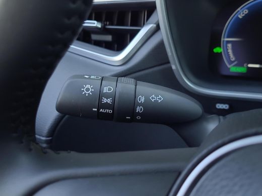 Toyota Corolla Cross Hybrid 140 Style + Premium Pack I | Elektr. klep | Blindspot | Apple CarPlay | Rijklaarprijs incl... ActivLease financial lease