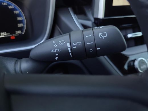 Toyota Corolla Cross Hybrid 140 Style + Premium Pack I | Elektr. klep | Blindspot | Apple CarPlay | Rijklaarprijs incl... ActivLease financial lease