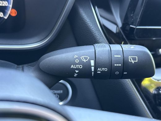 Toyota Corolla Touring Sports Hybrid 140 Dynamic **NIEUWE AUTO** ActivLease financial lease