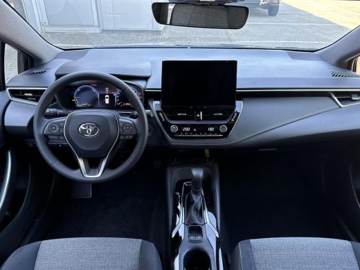 Toyota Corolla Touring Sports Hybrid 140 Dynamic **NIEUWE AUTO** ActivLease financial lease