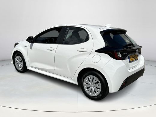 Toyota Yaris 1.5 Hybrid Active ActivLease financial lease