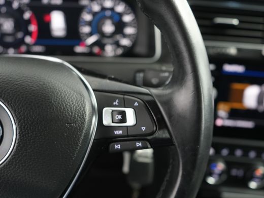 Volkswagen GOLF Variant 1.5 TSI Comfortline Business digitaal instrumentenpaneel | Trekhaak | Airco (automatisch) | Apple... ActivLease financial lease