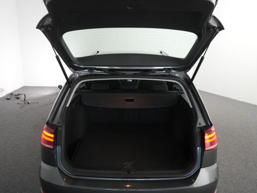 Volkswagen GOLF Variant 1.5 TSI Comfortline Business digitaal instrumentenpaneel | Trekhaak | Airco (automatisch) | Apple... ActivLease financial lease