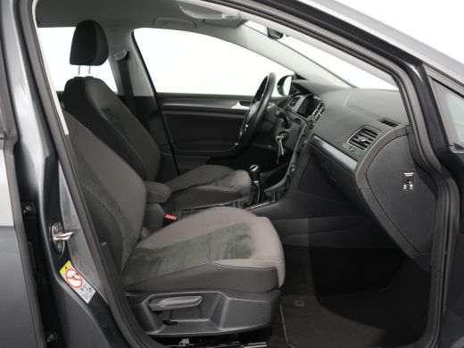 Volkswagen GOLF Variant 1.5 TSI Comfortline Business digitaal instrumentenpaneel | Trekhaak | Airco (automatisch) | Apple... ActivLease financial lease
