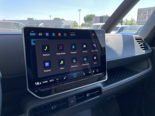 Volkswagen ID. Buzz Cargo Cargo Bulli edition 79 kWh | 360 Camera | App Connect | Trekhaak | 3 Zits ActivLease financial lease