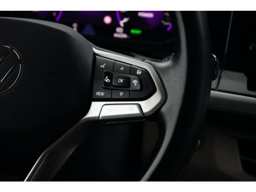 Volkswagen Multivan 1.4 eHybrid 218 pk L2H1 7p | Trekhaak uitklapbaar | Cruise control adaptief | Achtereuitrijcamera | ActivLease financial lease