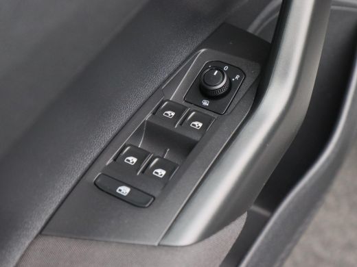 Volkswagen Polo 1.0 TSi Comfortline | Airco | Adaptive Cruise Control | Navigatie | Carplay | Parkeersensoren V+A... ActivLease financial lease