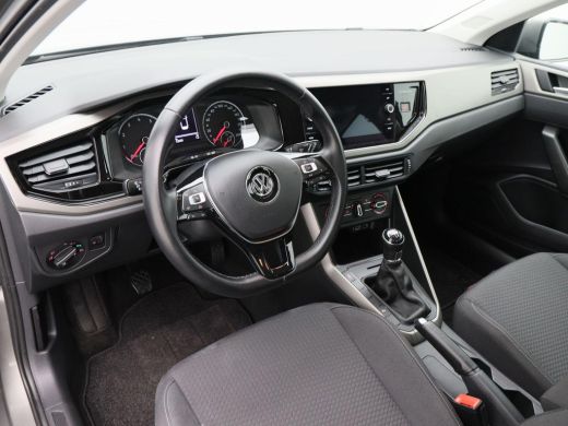 Volkswagen Polo 1.0 TSi Comfortline | Airco | Adaptive Cruise Control | Navigatie | Carplay | Parkeersensoren V+A... ActivLease financial lease