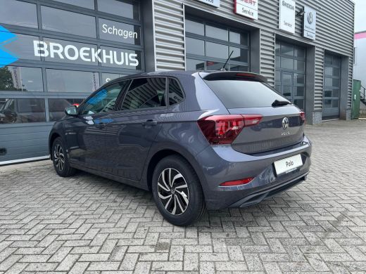 Volkswagen Polo Life Edition €2.000,- inruilvoordeel | 'App-Connect' draadloze smartphone integratie | Buitenspie... ActivLease financial lease