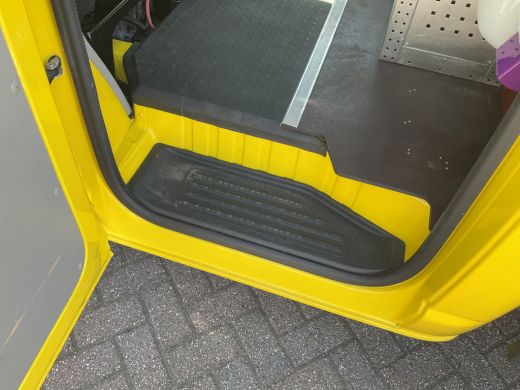 Volkswagen Transporter 2.0 TDI HIAB kraan Kastinrichting Trekhaak Laadkraan Airco Cruise Comfortline DC L2H1 Lang ActivLease financial lease