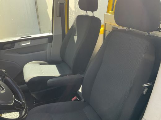 Volkswagen Transporter 2.0 TDI HIAB kraan Kastinrichting Trekhaak Laadkraan Airco Cruise Comfortline DC L2H1 Lang ActivLease financial lease