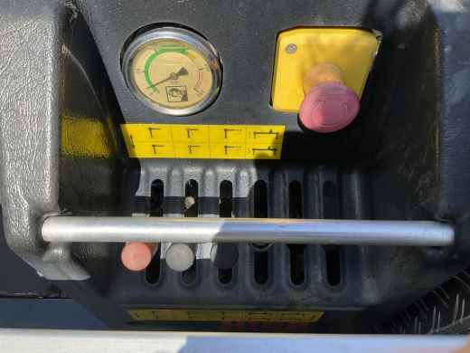 Volkswagen Transporter 2.0 TDI HIAB kraan Kastinrichting Trekhaak Laadkraan Airco Cruise Comfortline DC L2H1 Lang ActivLease financial lease