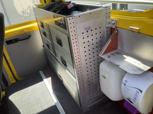 Volkswagen Transporter 2.0 TDI HIAB kraan Kastinrichting Trekhaak Laadkraan Airco Cruise Comfortline DC L2H1 Lang ActivLease financial lease