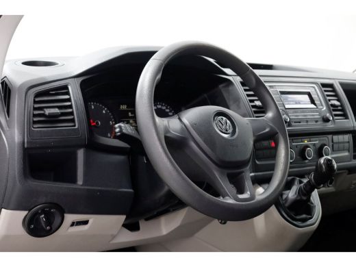 Volkswagen Transporter T6 2.0 TDI 102pk E6 L1H1 Trendline Airco/Imperiaal 06-2018 ActivLease financial lease