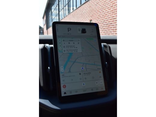 Volvo  EX30 Single Motor Extended Range Plus 69 kWh | BLIS | Achteruitrijcamera | Harman Kardon | ActivLease financial lease
