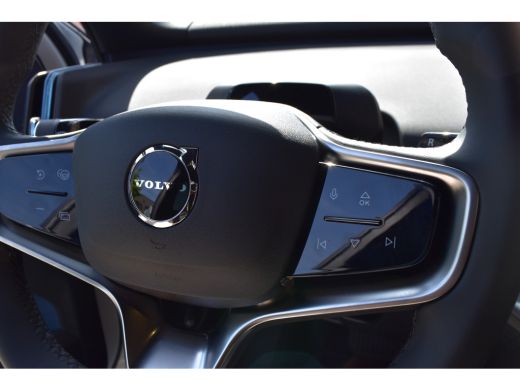 Volvo  EX30 Single Motor Extended Range Plus 69 kWh | BLIS | Achteruitrijcamera | ActivLease financial lease