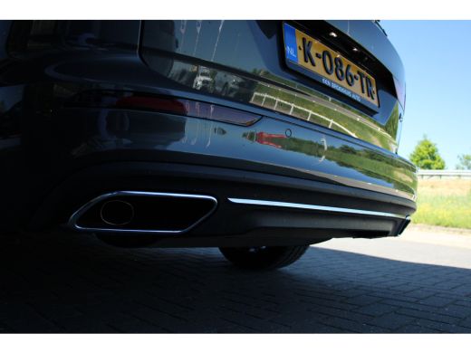 Volvo  V60 B3 Inscription | Adaptive Cruise | Camera | Lighting-Pack | Verwarmbare Voorruit | Trekhaak | BLIS ActivLease financial lease