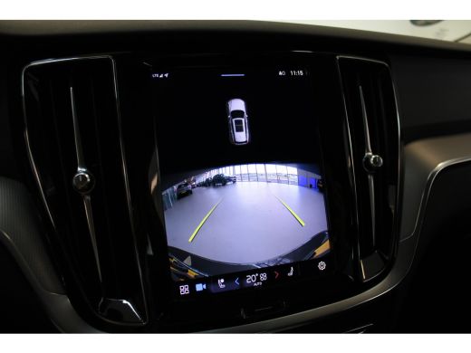 Volvo  V60 B4 197PK Core | Leder | Climate Pack | Trekhaak | Driver Pack ActivLease financial lease