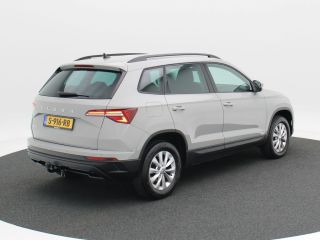 Skoda Karoq 1.0 TSi 110 Pk Business Edition | Navigatie | Trekhaak | 16 Inch | Climate Controle | Elektrische...