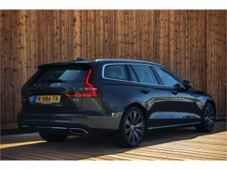 Volvo  V60 B3 Inscription | Adaptive Cruise | Camera | Lighting-Pack | Verwarmbare Voorruit | Trekhaak | BLIS