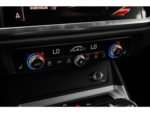 Audi Q3 45 TFSI e Advanced edition | Achteruitrijcamera | Stoelverwarming | Adaptieve Cruise Control | Le... ActivLease financial lease