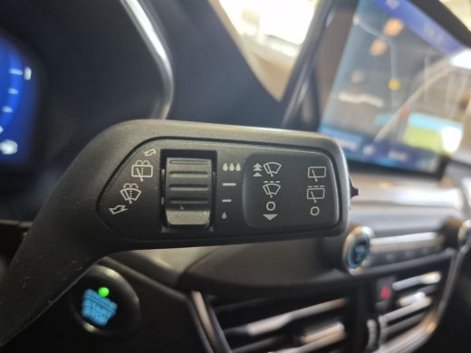 Ford FOCUS Wagon 1.0 EcoBoost Hybrid Titanium X Business | Achteruitrijcamera | Airco (automatisch) | Keyless entry ActivLease financial lease